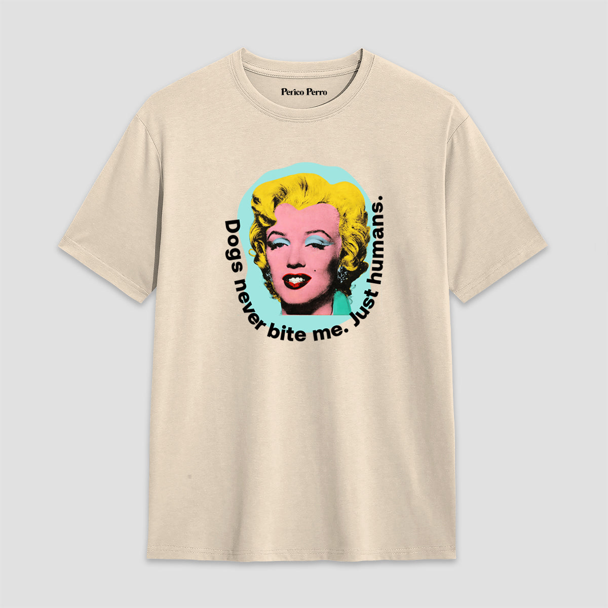 Playera Dogs Never Bite Me.