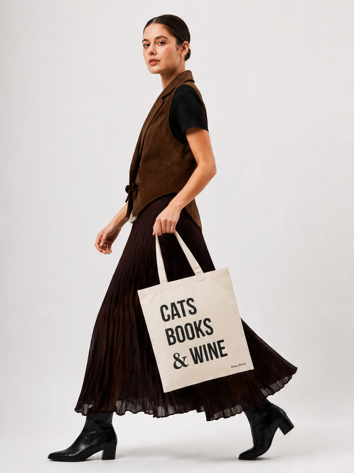 Cats, Books & Wine